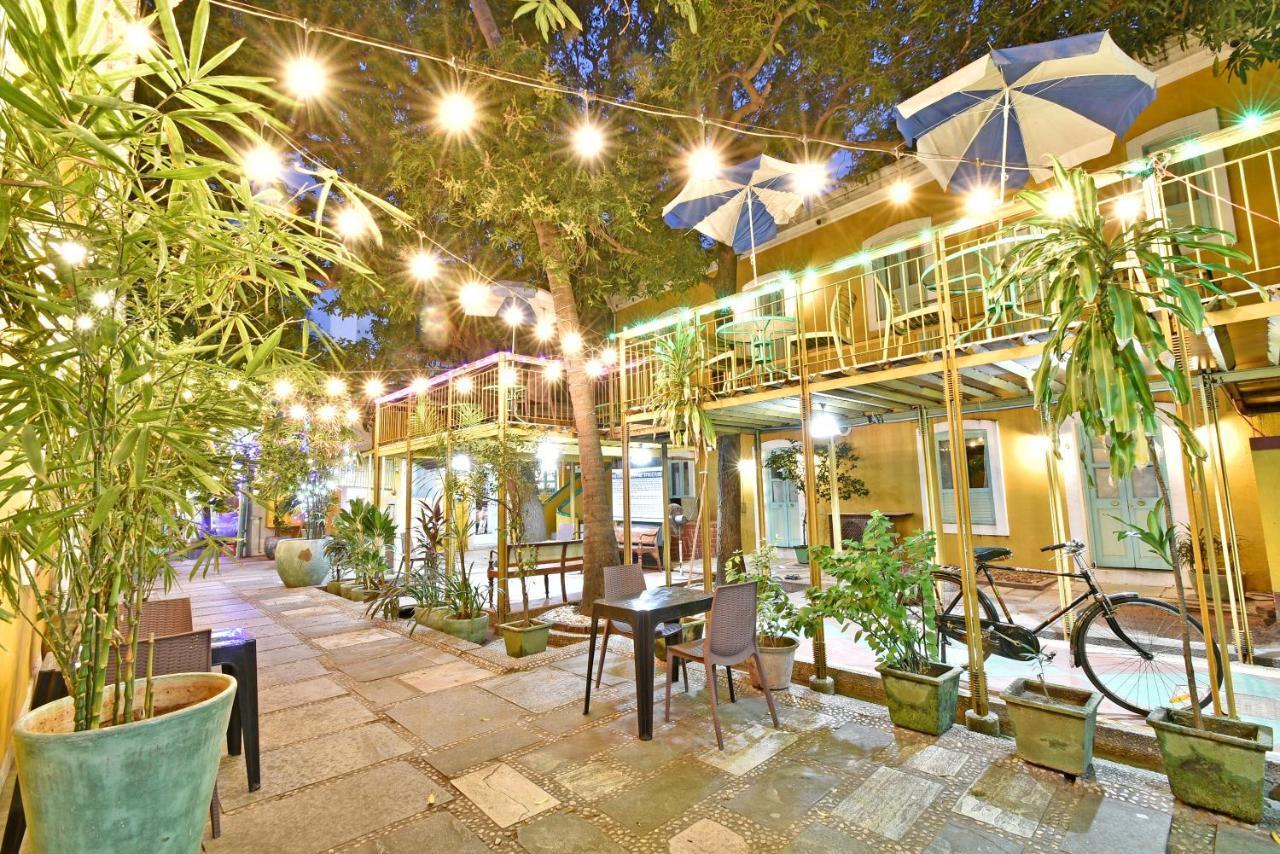 Hotel Villa Des Gouverneurs Puduccseri Kültér fotó